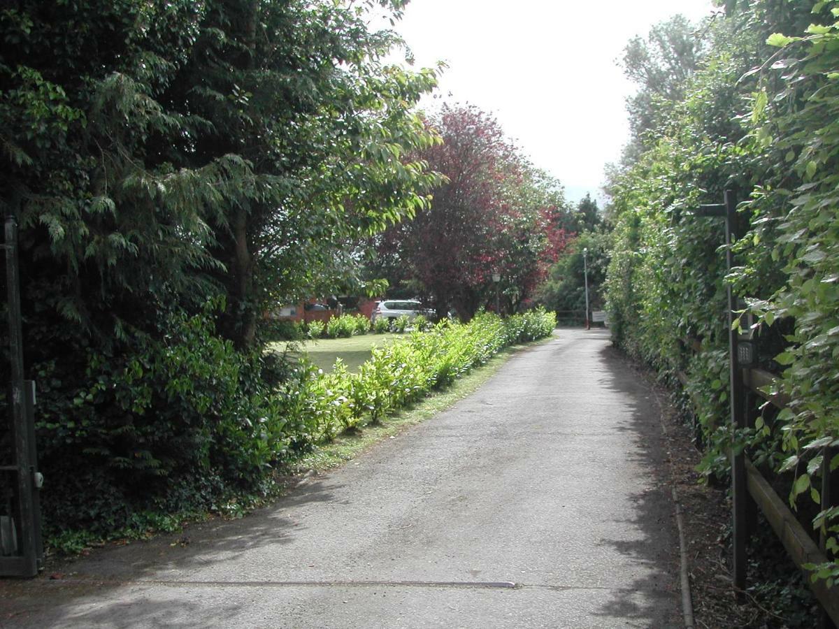 Newcastle Cornerpark Lodge מראה חיצוני תמונה