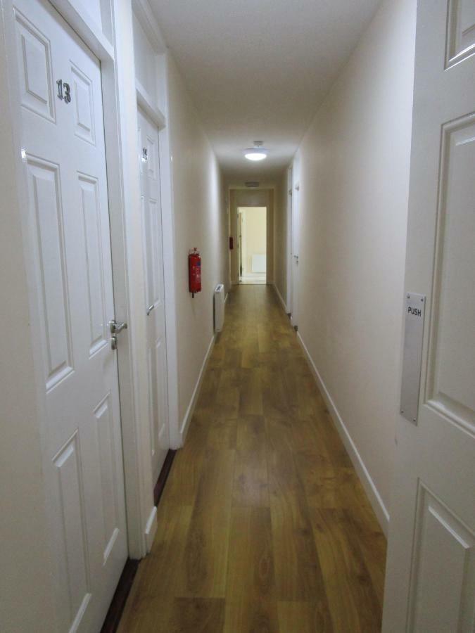 Newcastle Cornerpark Lodge מראה חיצוני תמונה