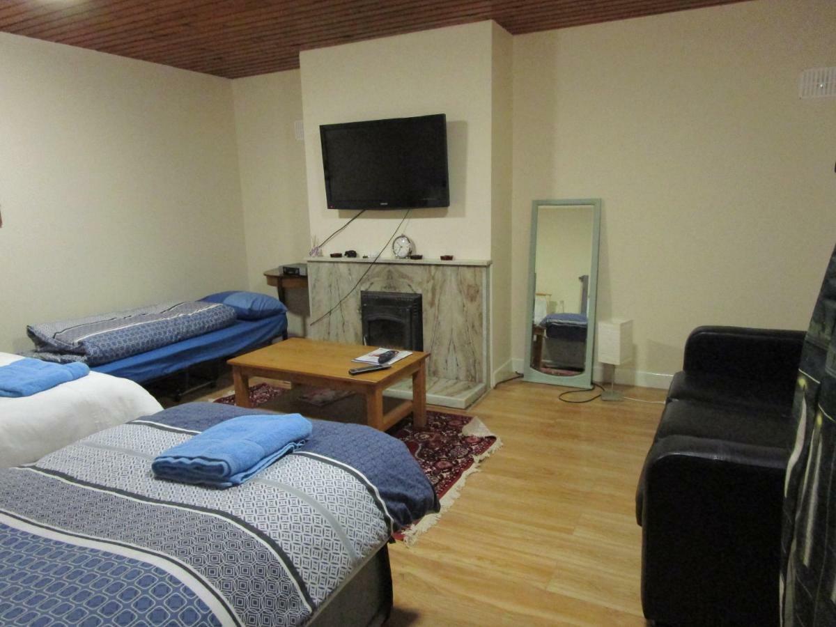 Newcastle Cornerpark Lodge מראה חיצוני תמונה