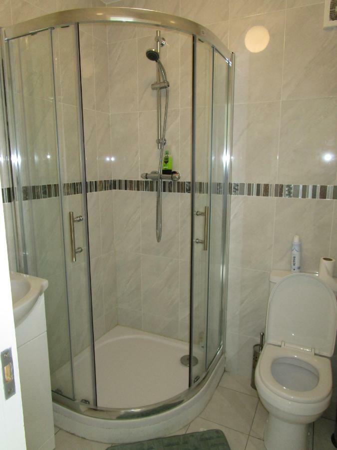 Newcastle Cornerpark Lodge מראה חיצוני תמונה